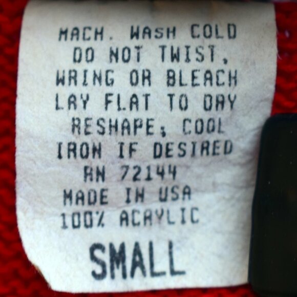 Vintage Sleeveless Sweater with Boat Motif - Picture 5 of 7